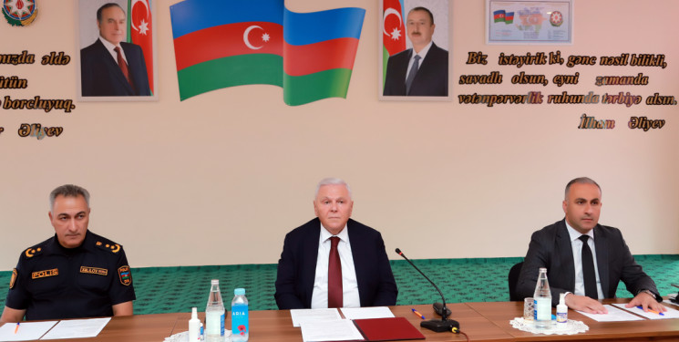 Şəki Şəhər İcra Hakimiyyətinin başçısı Elxan Usubov Kiş kəndinin sakinləri ilə görüşüb