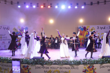 Şəki "İpək yolu" XII Beynəlxalq musiqi festivalı və Şəhər günü tədbiri