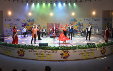 Şəki "İpək yolu" XII Beynəlxalq musiqi festivalı və Şəhər günü tədbiri